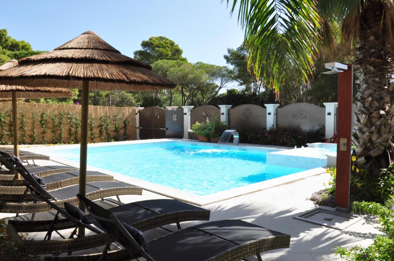Villa Aquamarina Pavoncella Rossa Porto Pino Exterior photo