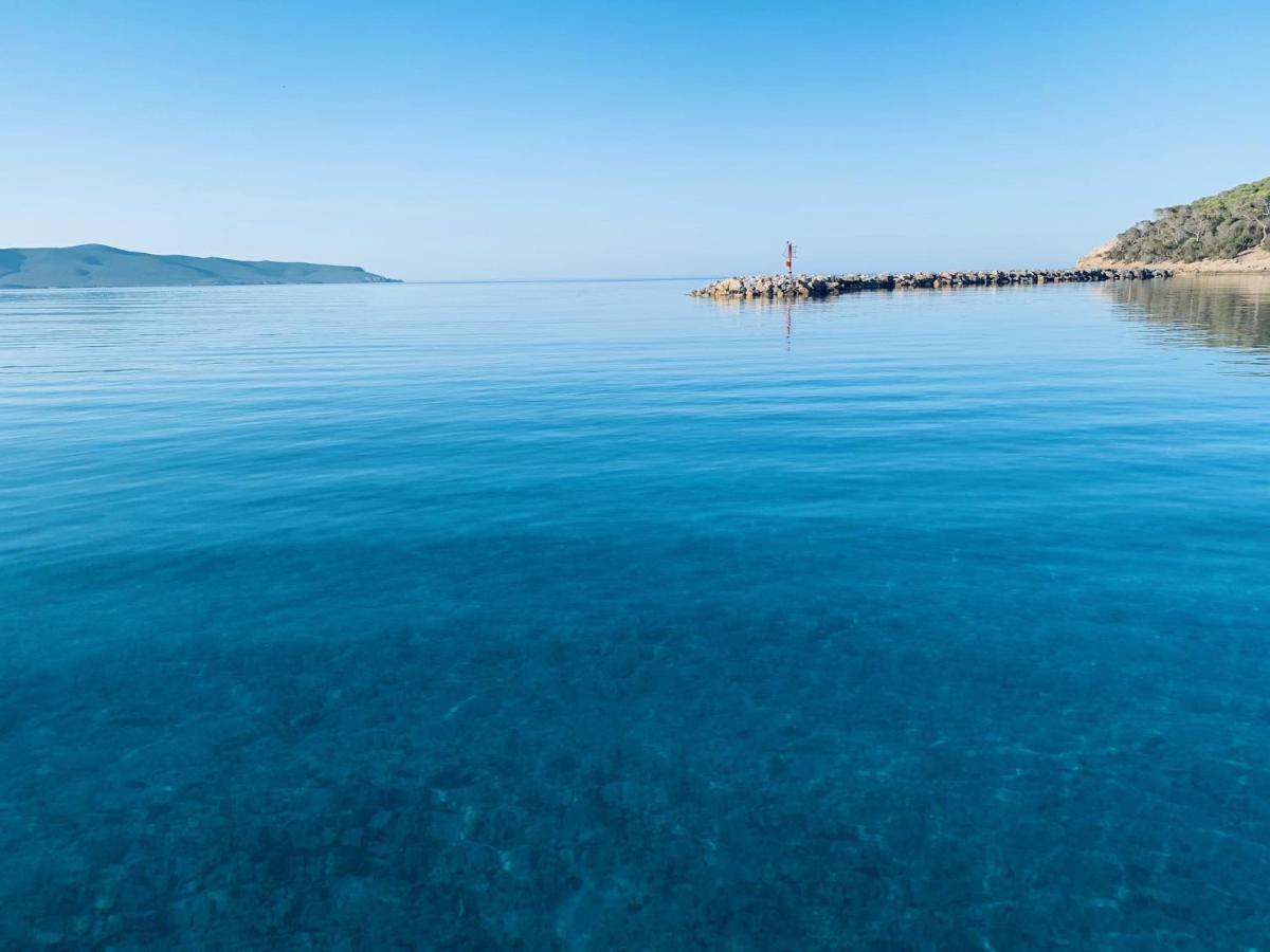 Villa Aquamarina Pavoncella Rossa Porto Pino Exterior photo